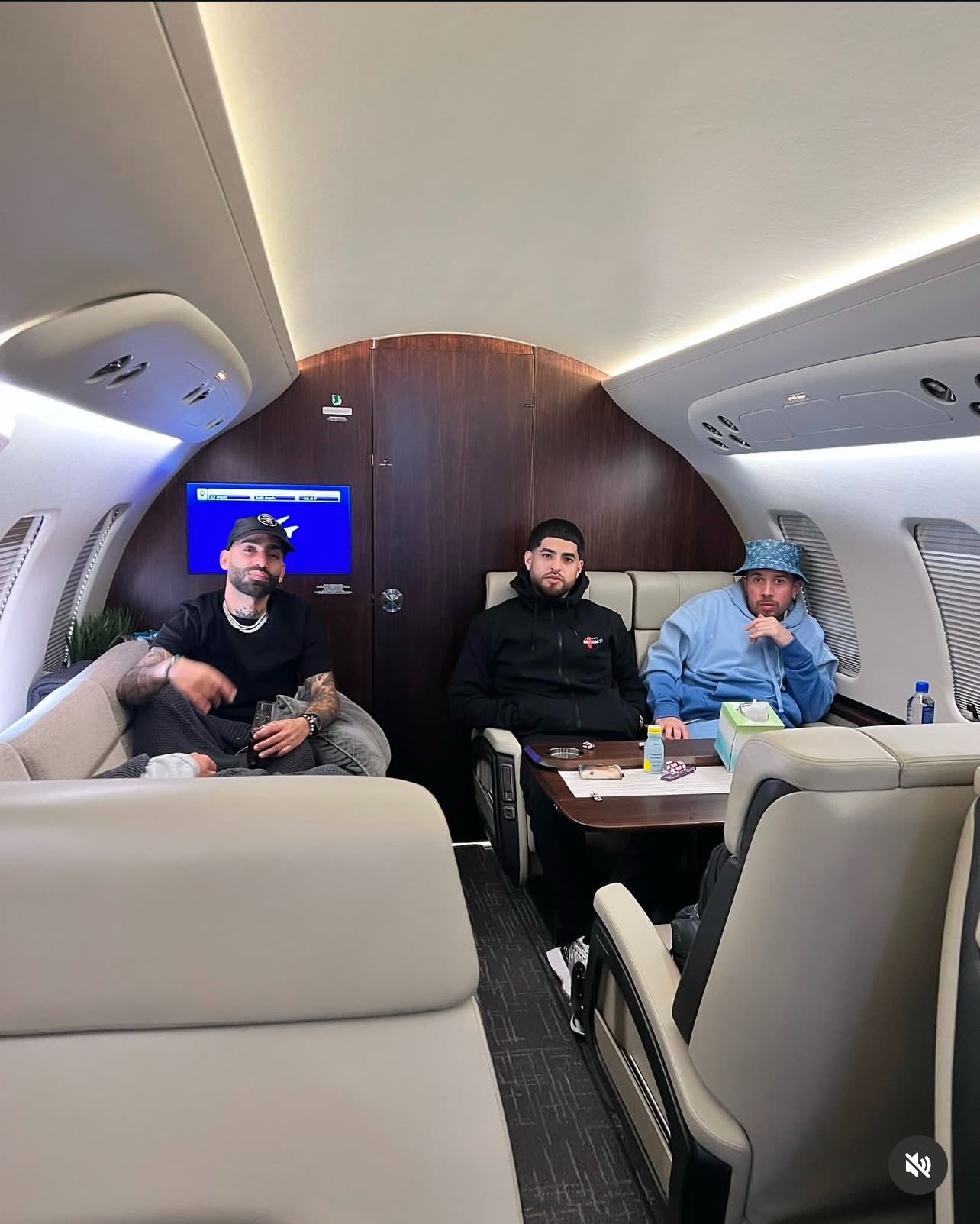 Men’s red/white logo black fleece suit